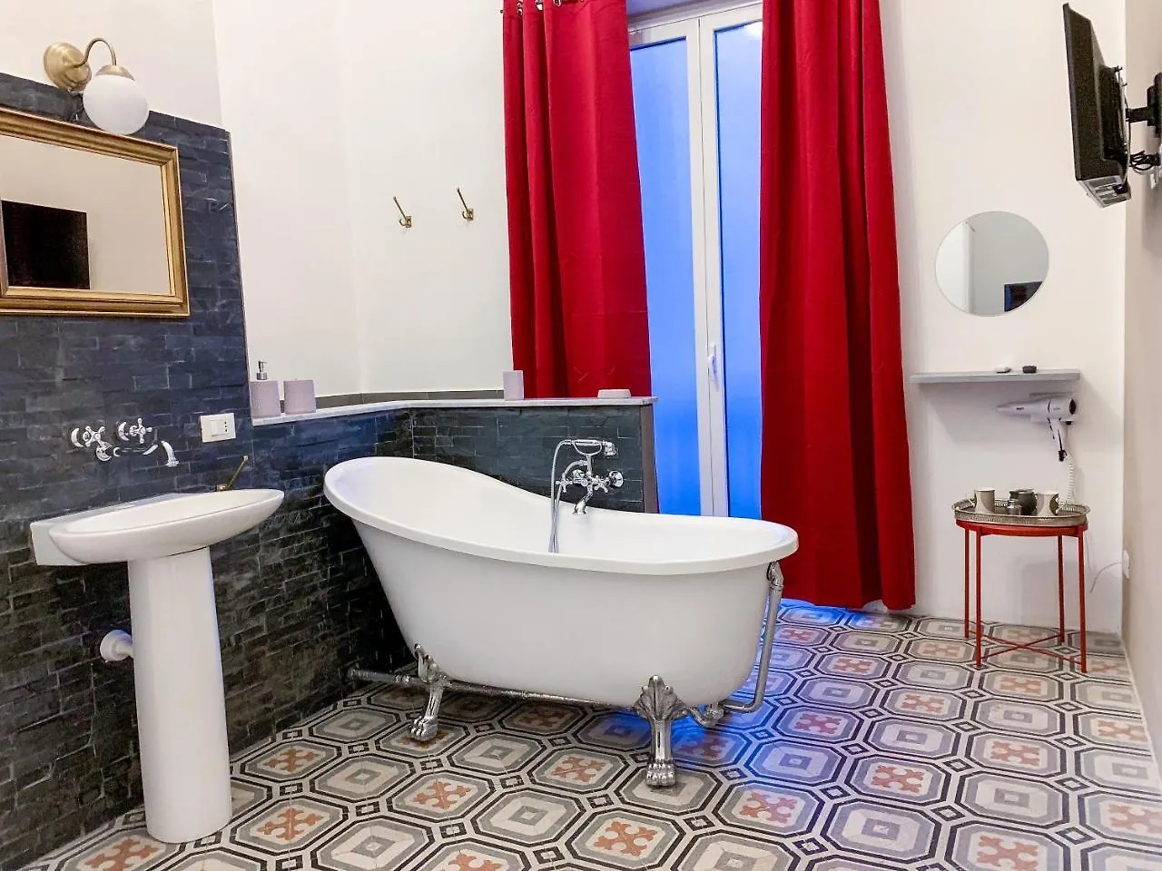 Liberty Suites Palermo 3*,  Włochy