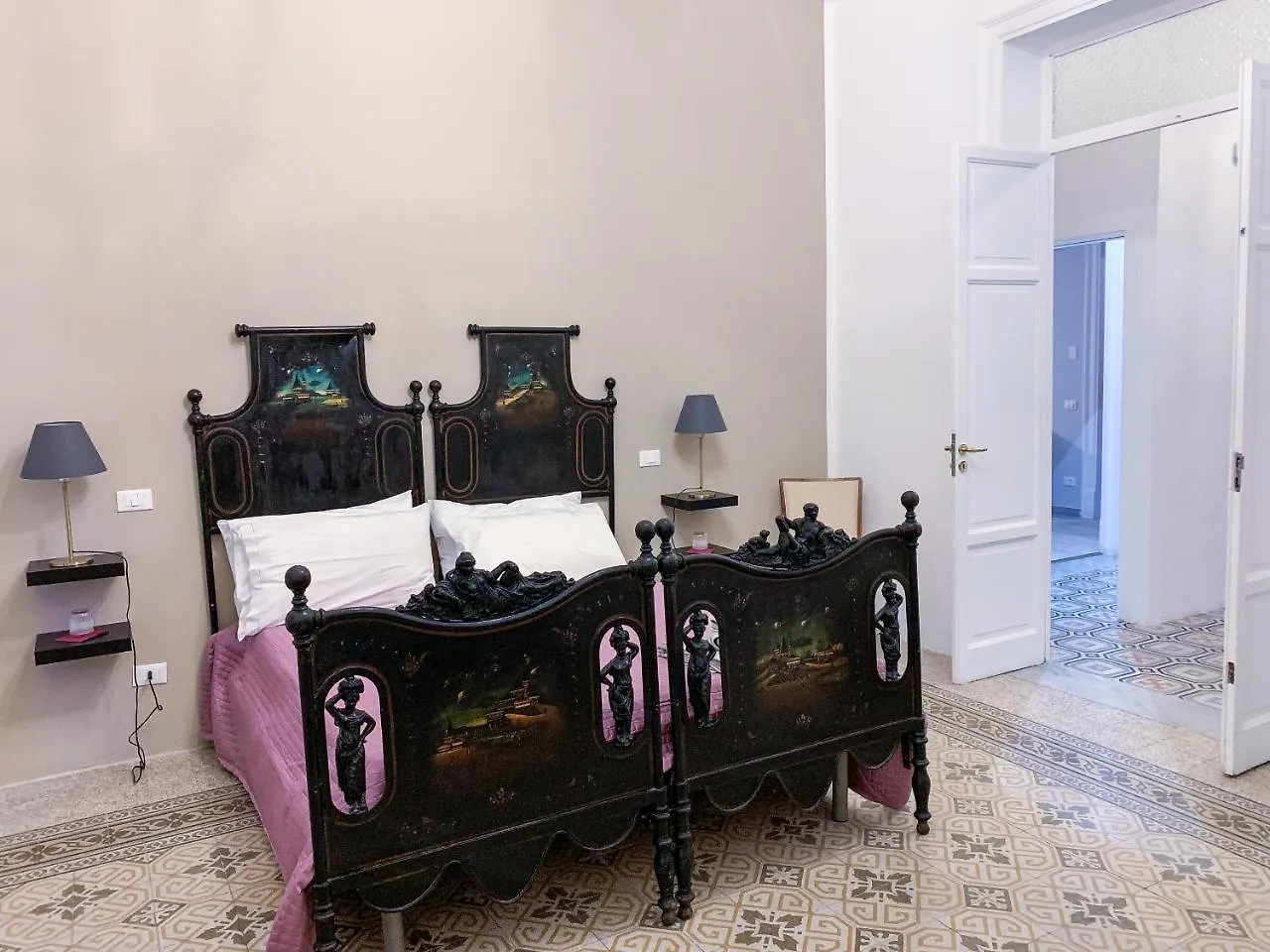 *** Nocleg ze śniadaniem Liberty Suites Palermo Włochy
