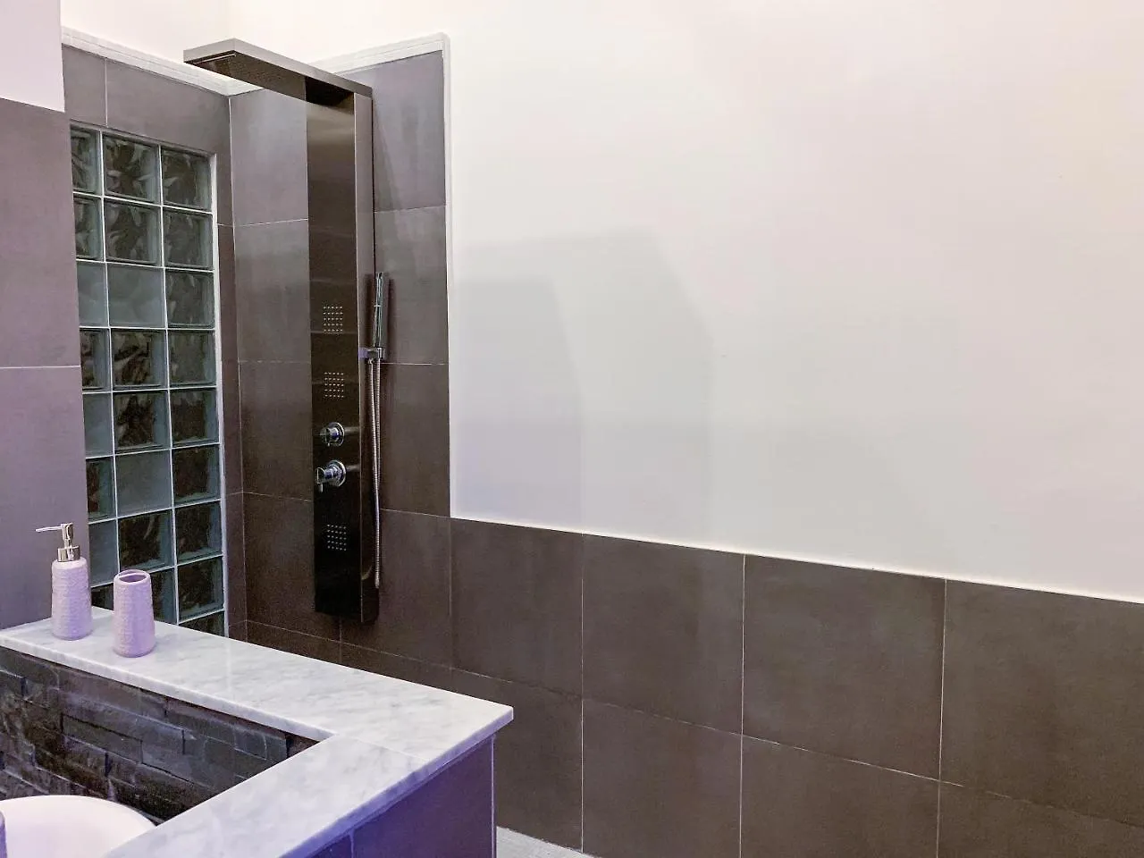 *** Nocleg ze śniadaniem Liberty Suites Palermo Włochy